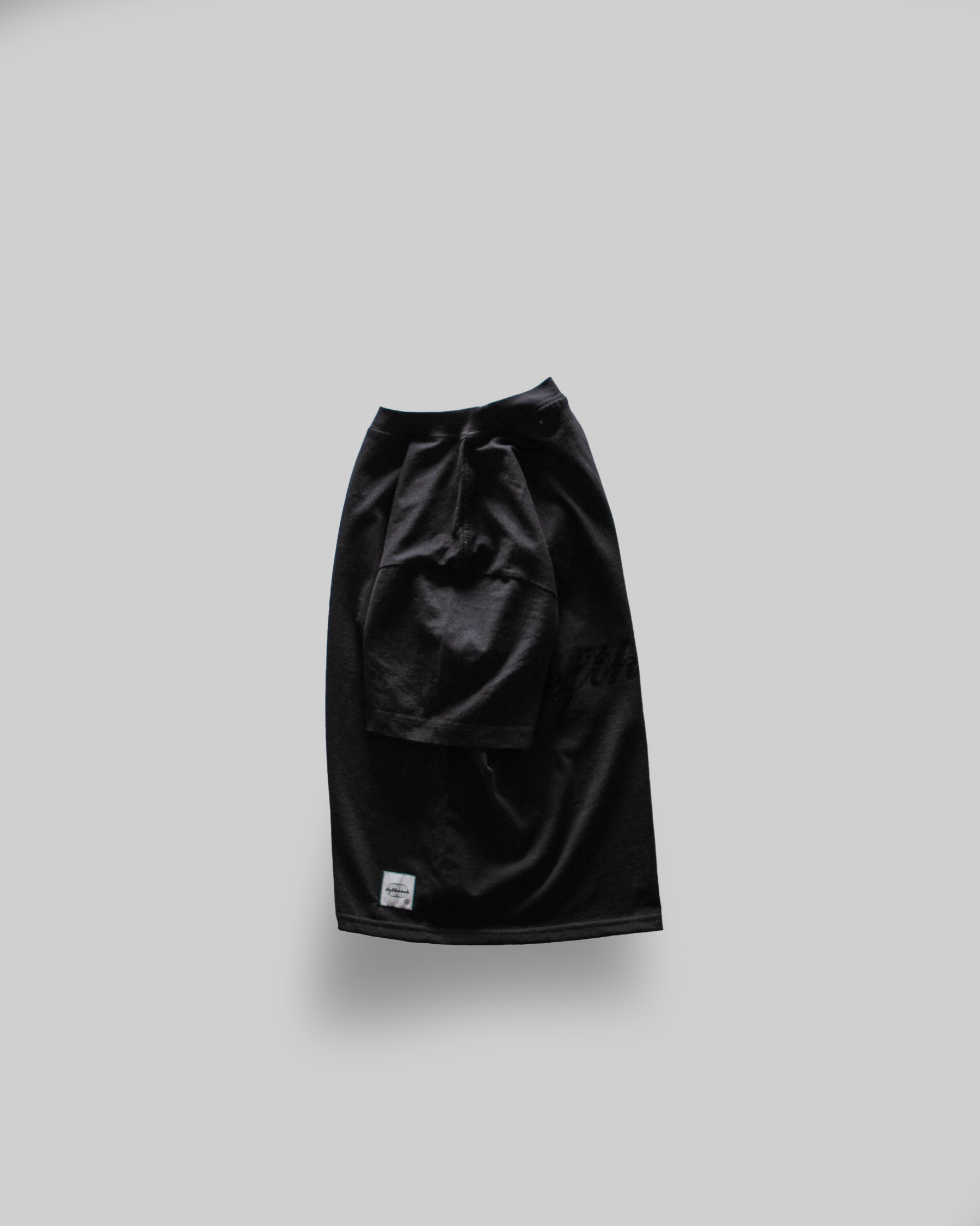 Dahn© Tee | Vintage Black