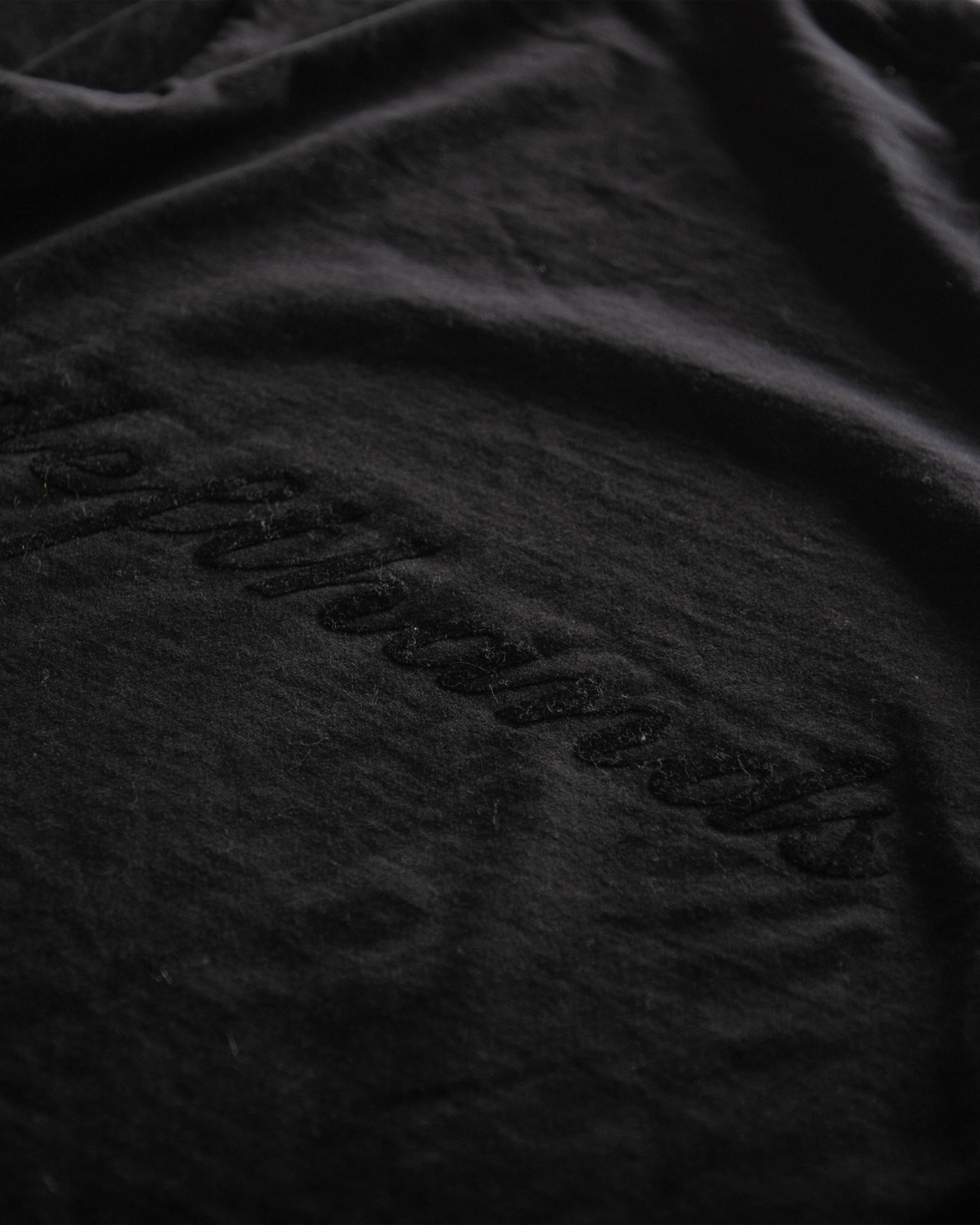 Dahn© Tee | Vintage Black